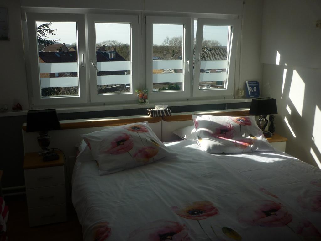 Tonnie'S Bed And Breakfast Kerkrade Exterior foto