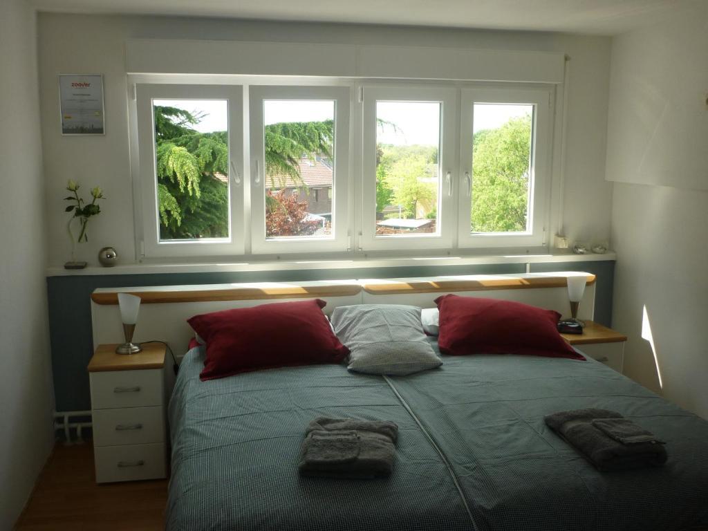 Tonnie'S Bed And Breakfast Kerkrade Exterior foto